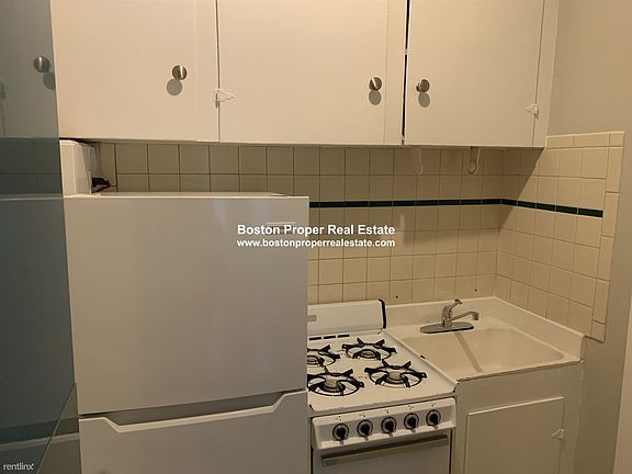 312 Beacon #2 Boston - Back Bay Unit Photo 3