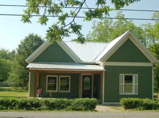 208 Osceola Ave, Bogart, GA 30622