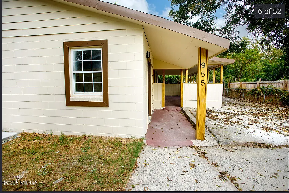 3 bed, 950 sqft, $995 — Photo 4