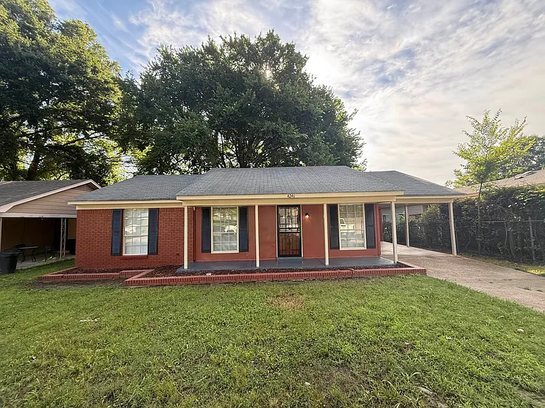 4246 Old Allen Rd — Photo 1