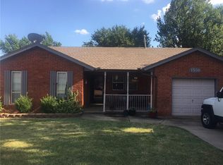 1508 Pinewood Dr, Norman, OK 73071