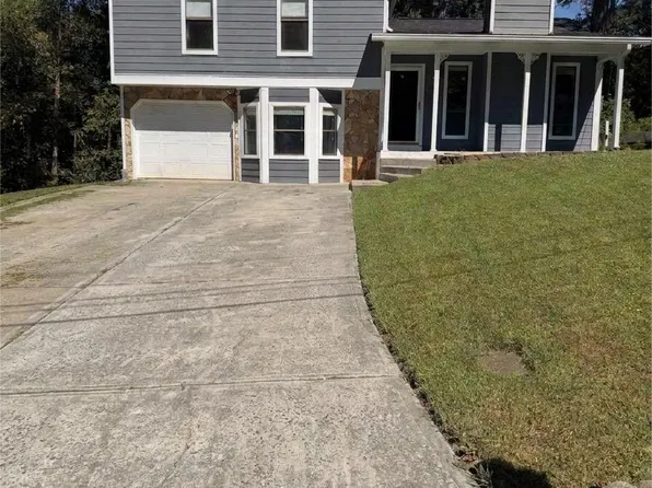 64 Timothy Ln NW, Lilburn, GA 30047