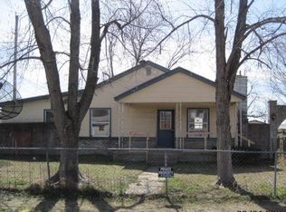 512 E D St, Commerce, OK 74339