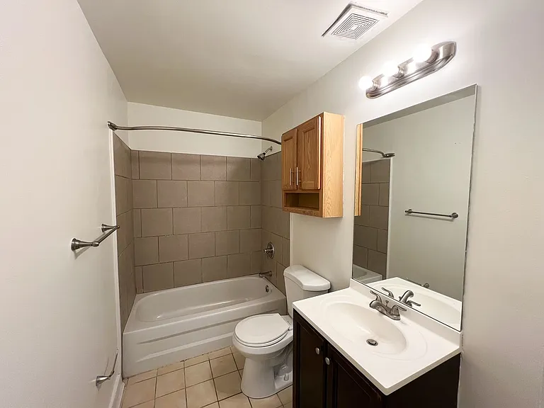 1414-16 Walnut St — Photo 12