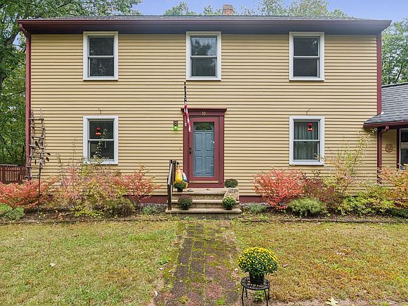 2nd image of 10 Portage Way
