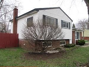 2nd image of 1192 Woodglen Ave