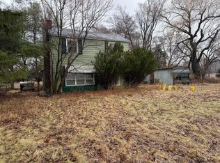 2160 Dick Rd, Ionia, MI 48846