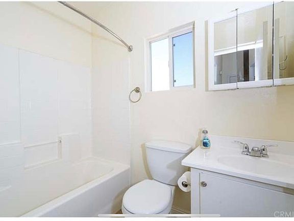 5th image of 30733 Alicante Dr