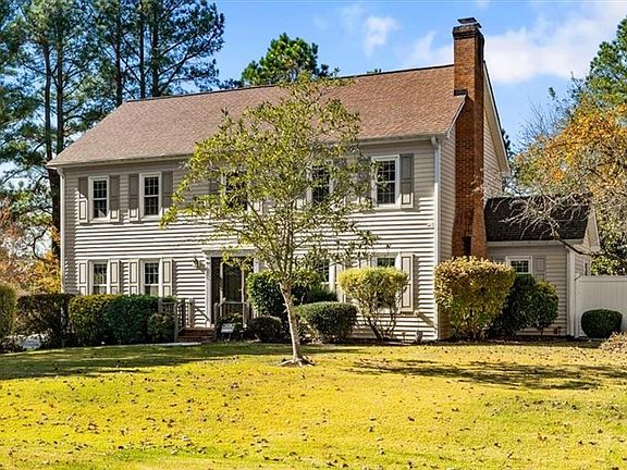 2nd image of 1516 Chimney Rock Dr