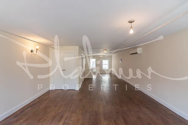 Rented by Platinum Properties | media 32