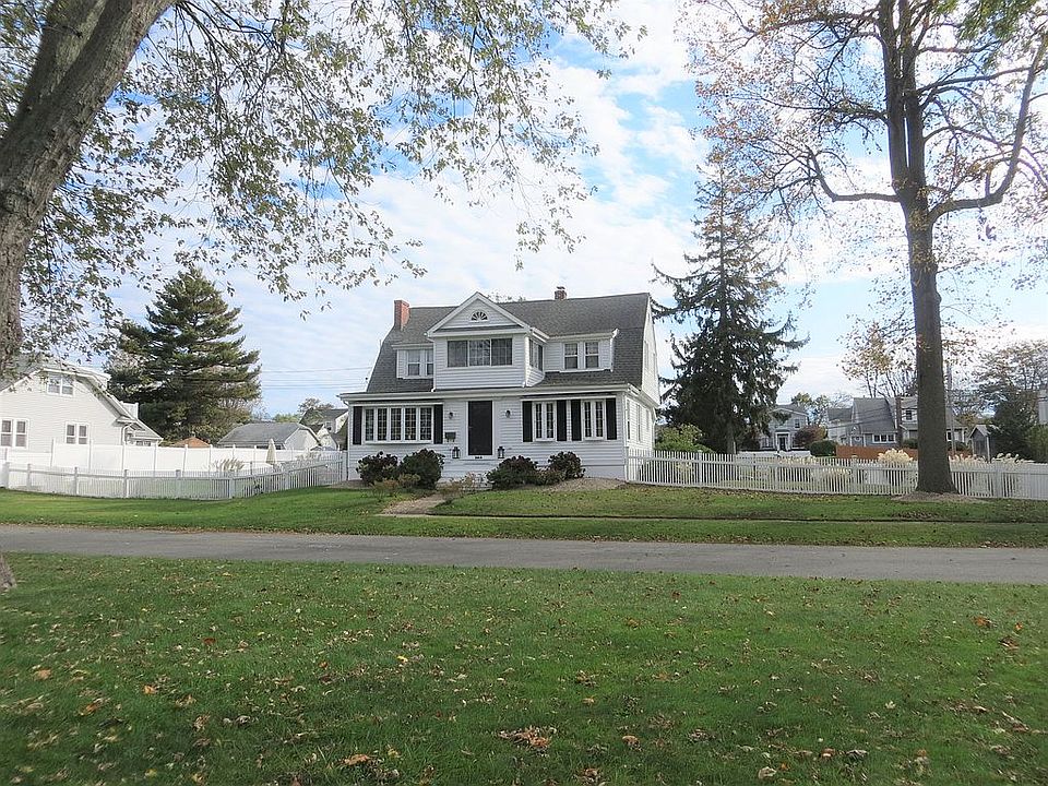 Esplanade View of Property