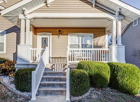 3rd image of 2568 Viola Gill Ln