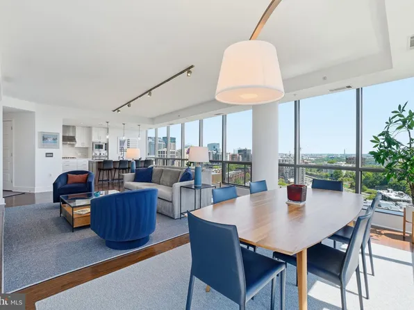 2001 15th St N APT 1207, Arlington, VA 22201