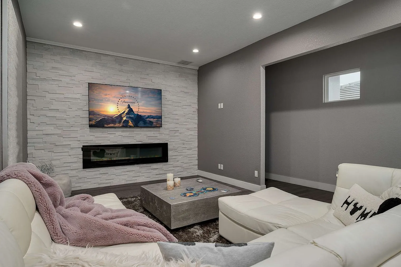 6 bed, 5.0 bath, 3756 sqft, $6,195 — Photo 1