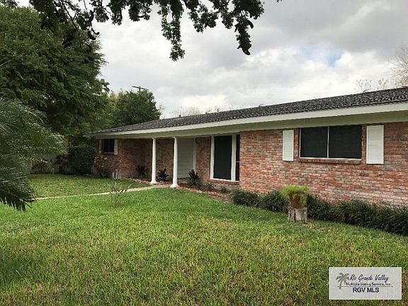2nd image of 1344 Willow Ct