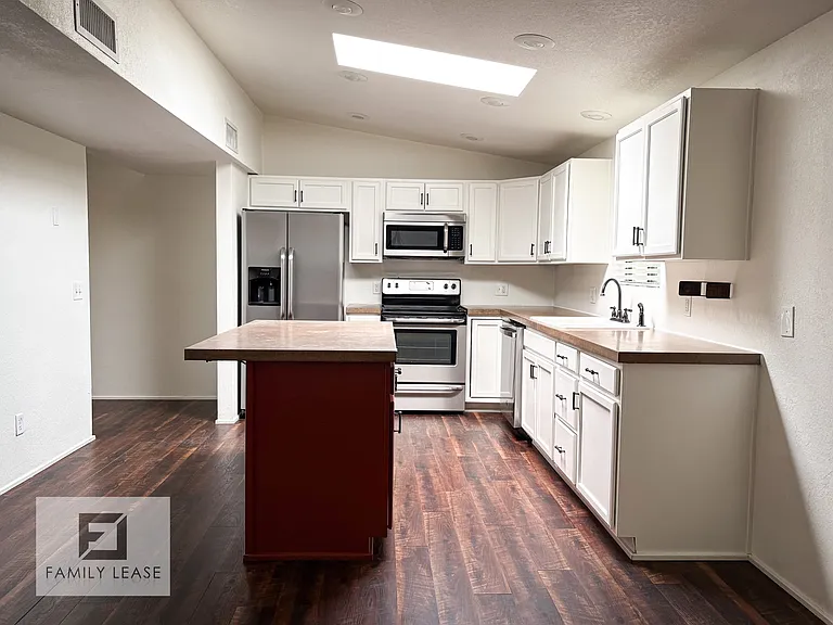 3700 S Serena Ln — Photo 9