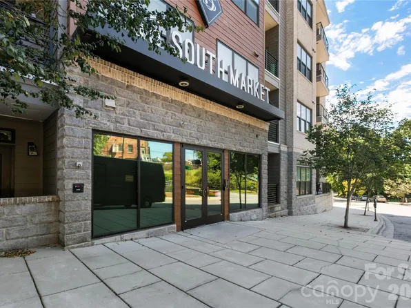 55 S Market St #416, Asheville, NC 28801