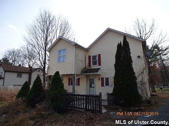 4th image of 98 Malden Ave