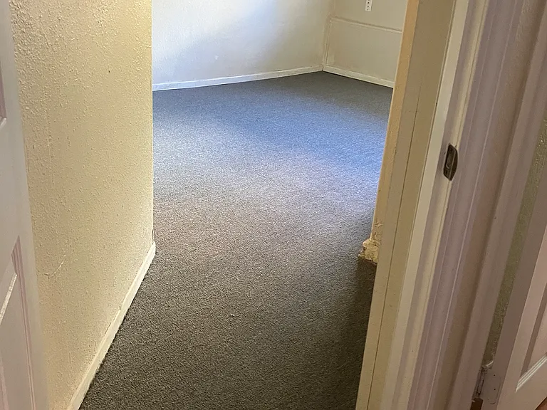 15 Montebello Dr — Photo 6