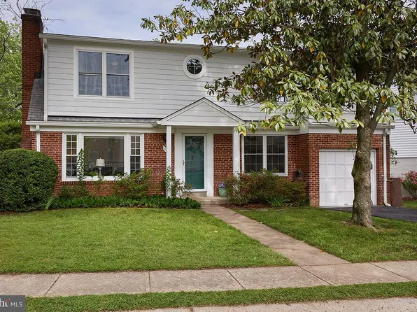 5209 Rayland Dr, Bethesda, MD 20814