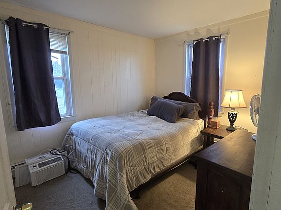 4th image of 35 Massasoit Ave APT 1
