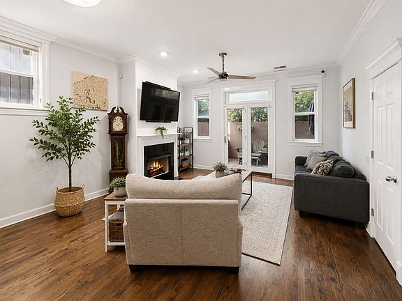 3rd image of 1801 N Kedzie Ave #1