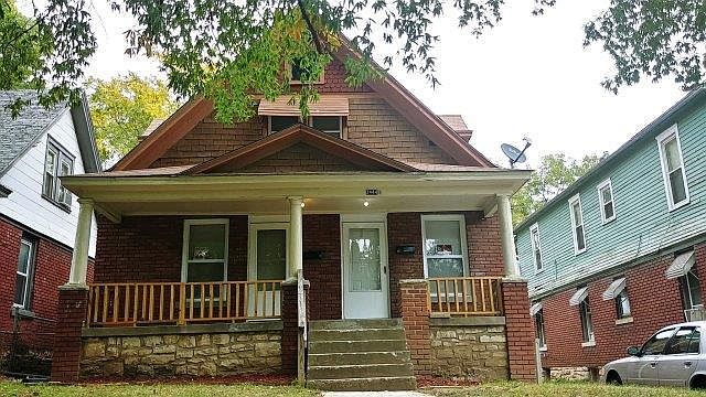 1st image of 3444 E 8th St APT 1W