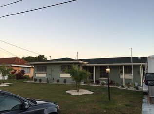 1820 SE 28th St, Cape Coral, FL 33904