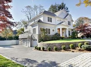 11 Columbine Rd, Newton, MA 02459