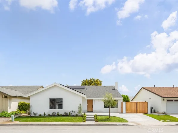 3366 Wisteria Cir, Costa Mesa, CA 92626