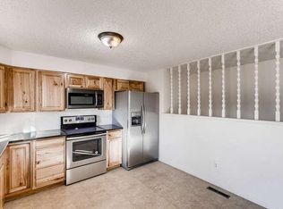 1011 Harmon Pl, Longmont, CO 80501