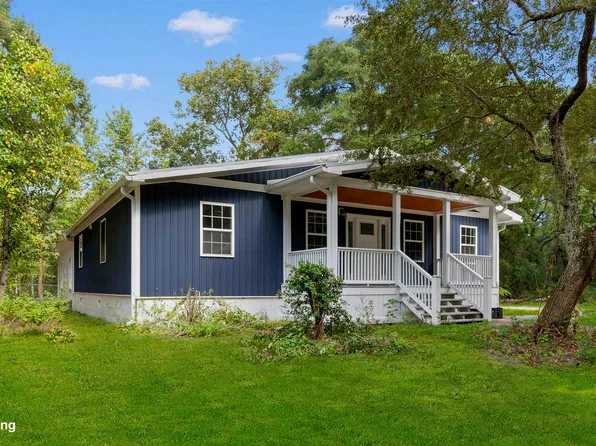 1554 Will-Go Ave., Murrells Inlet, SC 29576