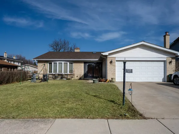 1101 S Church Rd, Mount Prospect, IL 60056