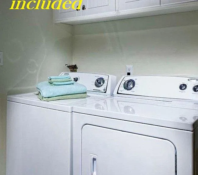 Vista Catalina Apartment Homes — Photo 9