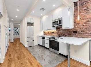 341 W 48th St #1C, New York, NY 10036