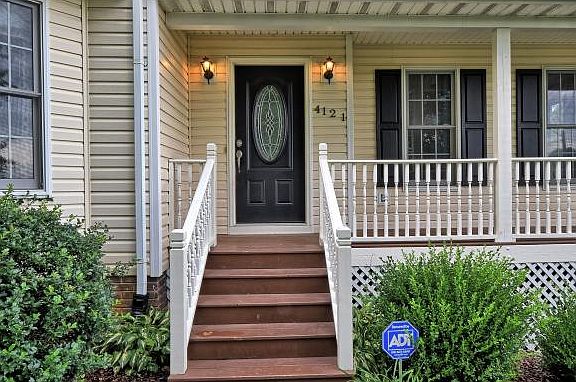 5th image of 4121 Bradford Ln