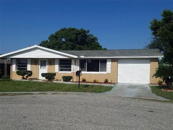 2609 Buffum Pl, Holiday, FL 34691