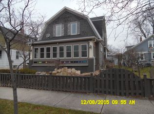 968 Howard St, Green Bay, WI 54303