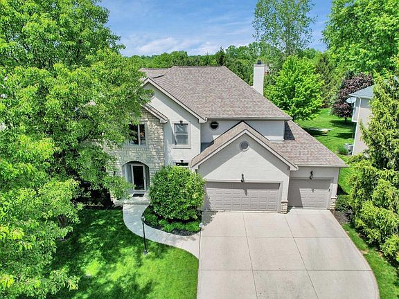 5th image of 6698 Meadow Glen Dr S