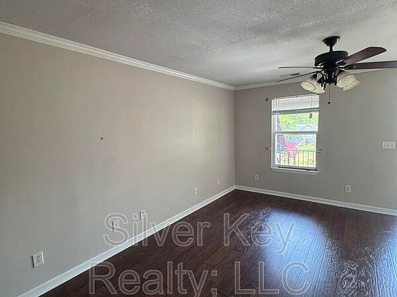 5th image of 1515 W Madison Ave #1C