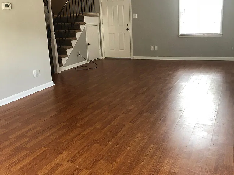 455 Mall Blvd #35 — Photo 4