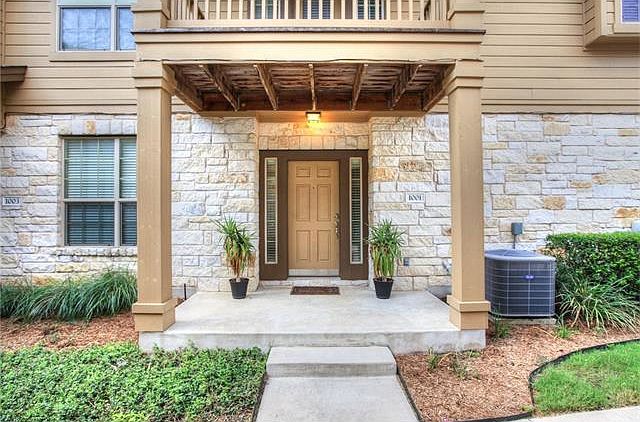1st image of 1310 Parmer Ln #10C
