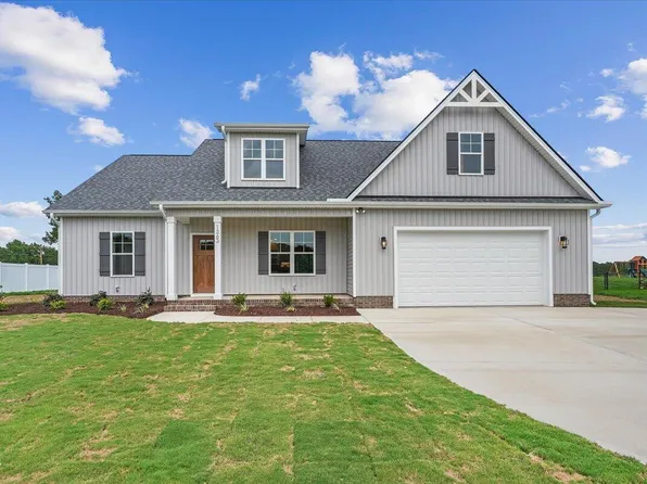 1363 Scarlet Oak Rd, Spring Hope, NC 27882