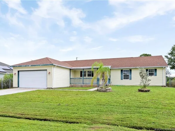 2873 SW Fluvia St, Port Saint Lucie, FL 34953