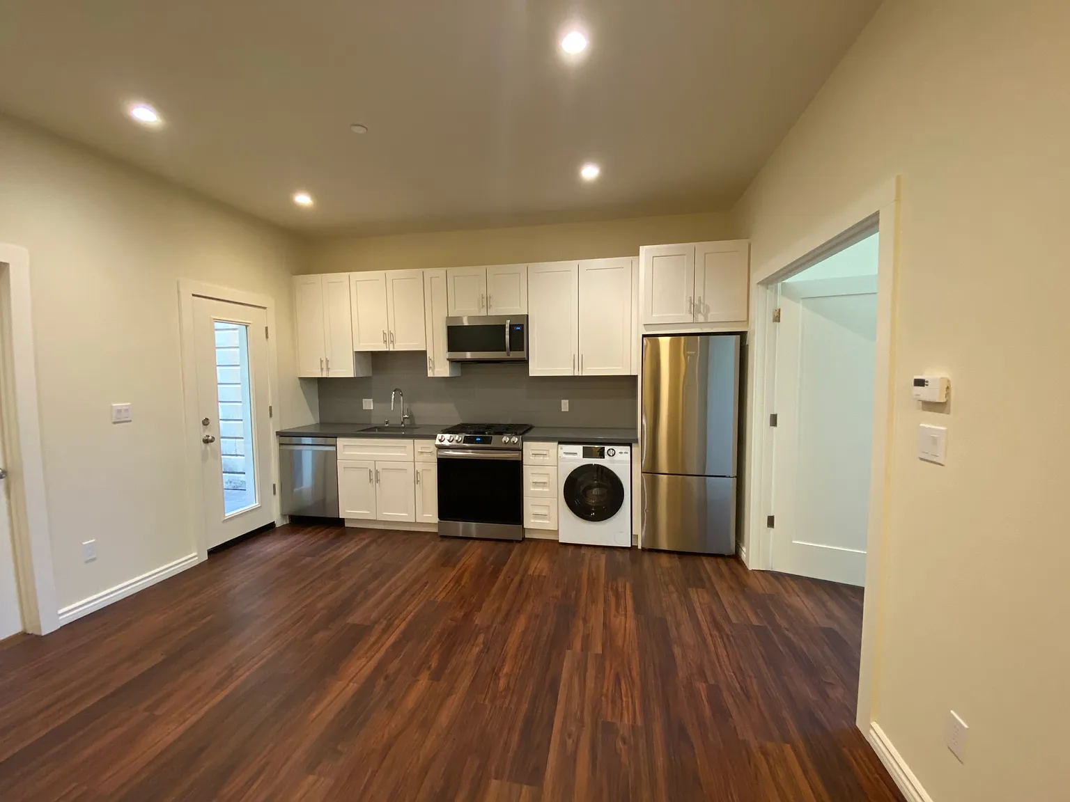 125-9 Fair Oaks - 7 — Photo 1