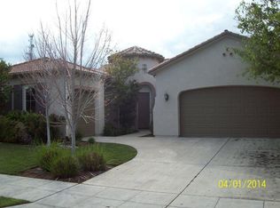 3230 Graybark Ave, Clovis, CA
