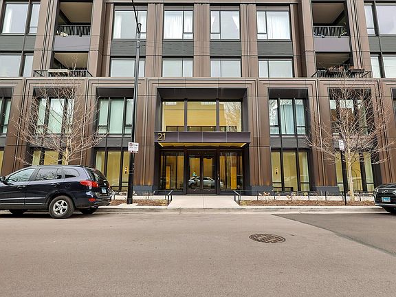 3rd image of 21 N May St #501