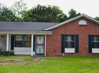 8469 Charleston Dr, Southaven, MS 38671