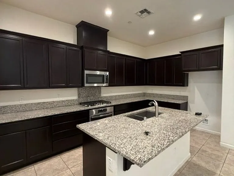 362 Olivadi Way — Photo 15