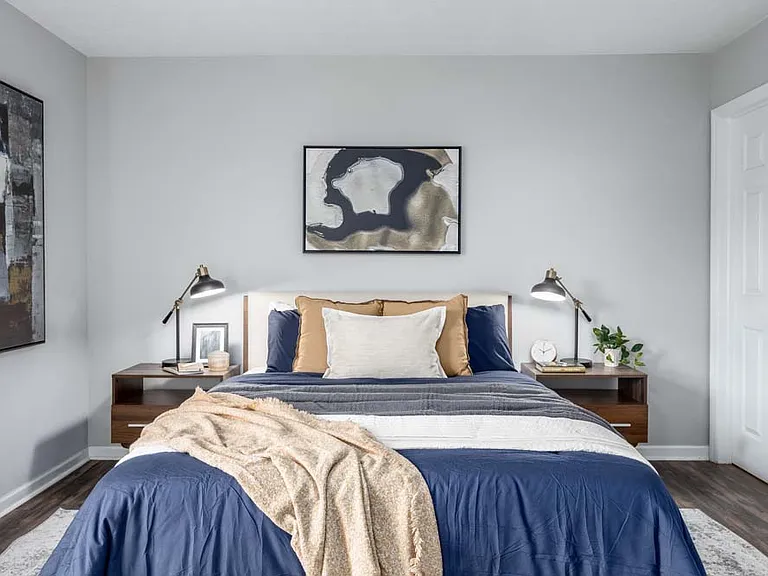 McNaughten Woods Townhomes — Photo 7
